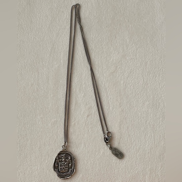 Pyrrha pendant and chain “Love Conquers All”. Oxidized sterling silver. - Picture 4 of 6